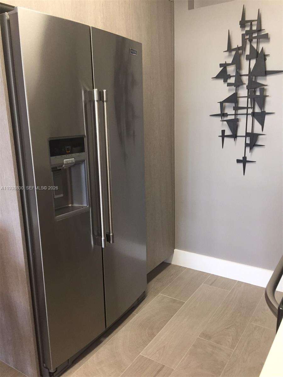 Decoplage at 100 Lincoln Rd, Miami Beach, FL 33139 - For Rent photo 9