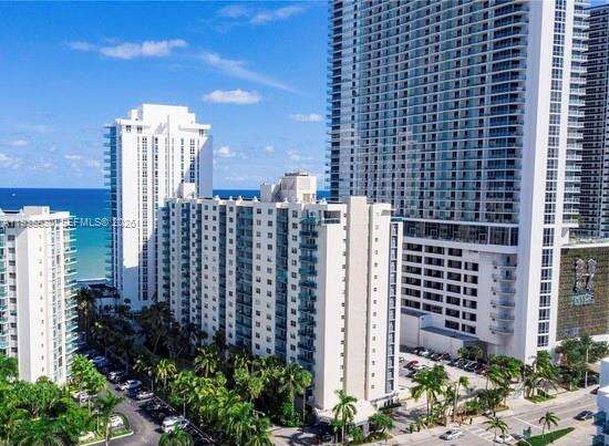 Sian Ocean Residences at 4001 Ocean Dr, Hollywood, FL 33019 - For Rent photo 13