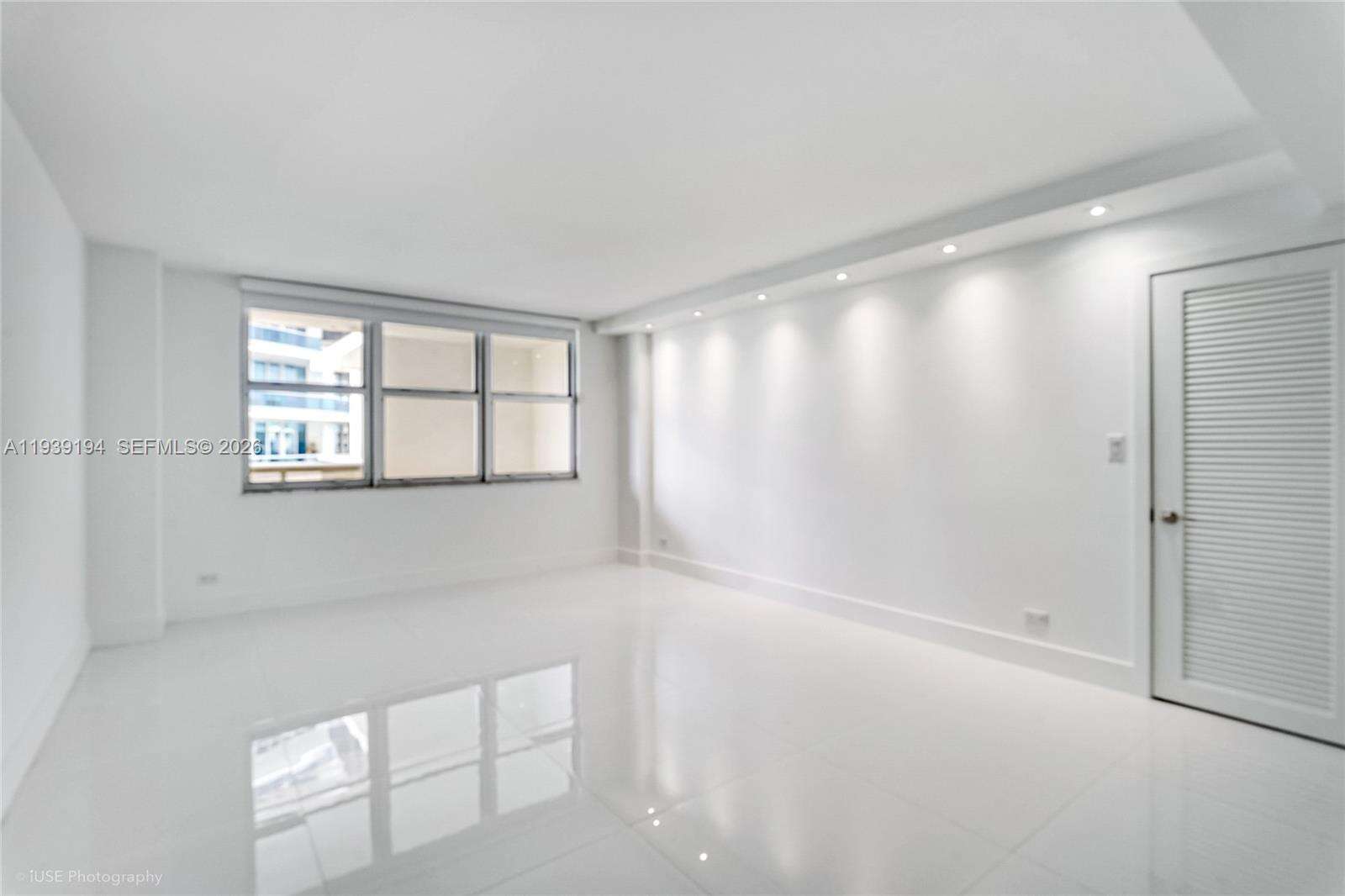 Maison Grande at 6039 Collins Ave, Miami Beach, FL 33140 - For Rent photo 7