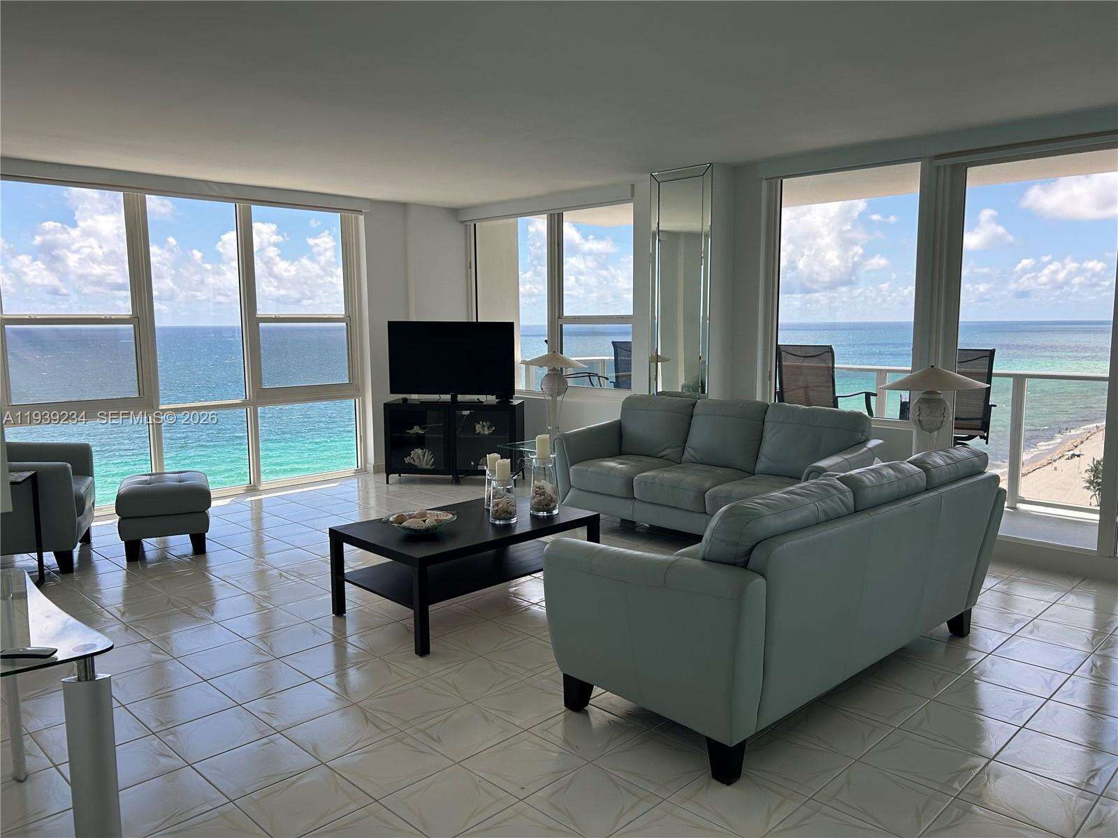 Alexander Towers at 3505 Ocean Dr, Hollywood, FL 33019 - For Rent photo 3