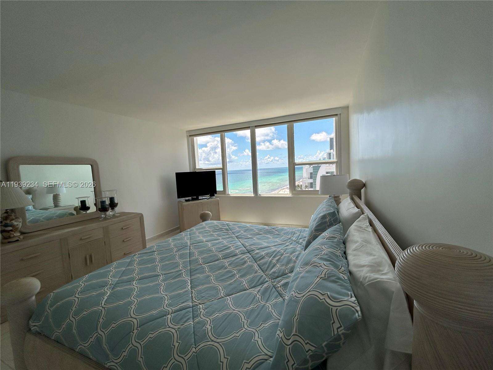 Alexander Towers at 3505 Ocean Dr, Hollywood, FL 33019 - For Rent photo 21