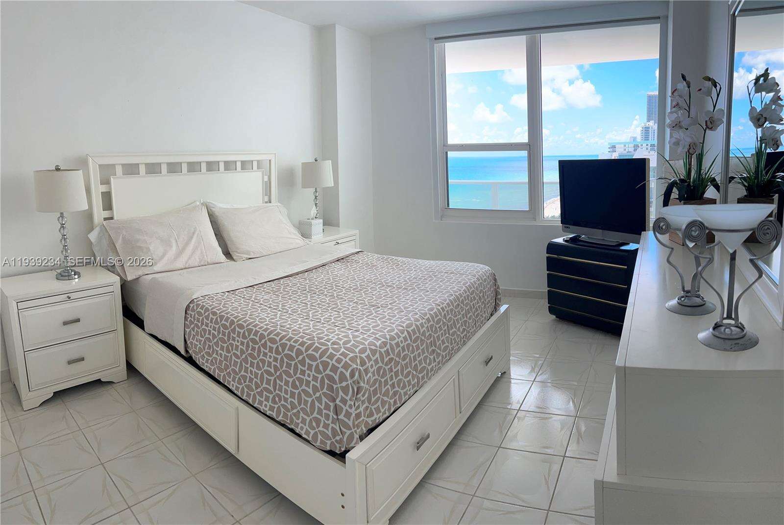 Alexander Towers at 3505 Ocean Dr, Hollywood, FL 33019 - For Rent photo 24