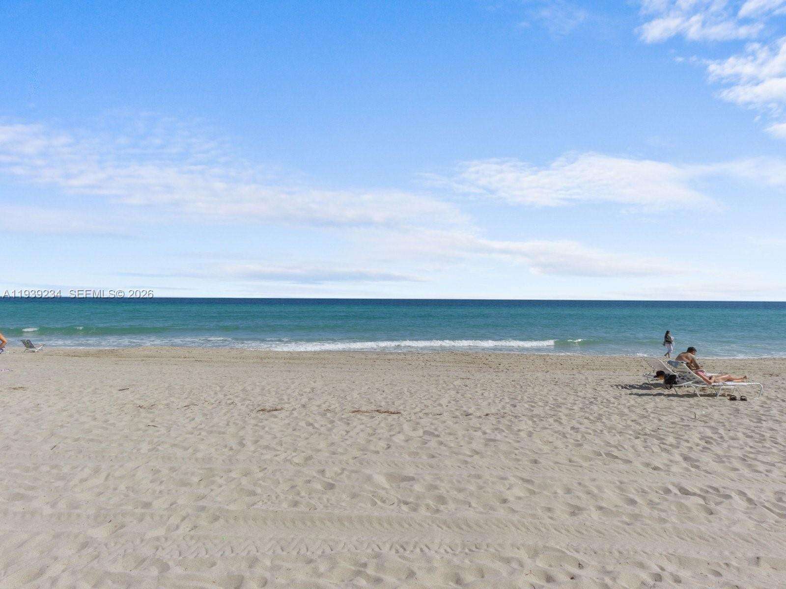 Alexander Towers at 3505 Ocean Dr, Hollywood, FL 33019 - For Rent photo 29