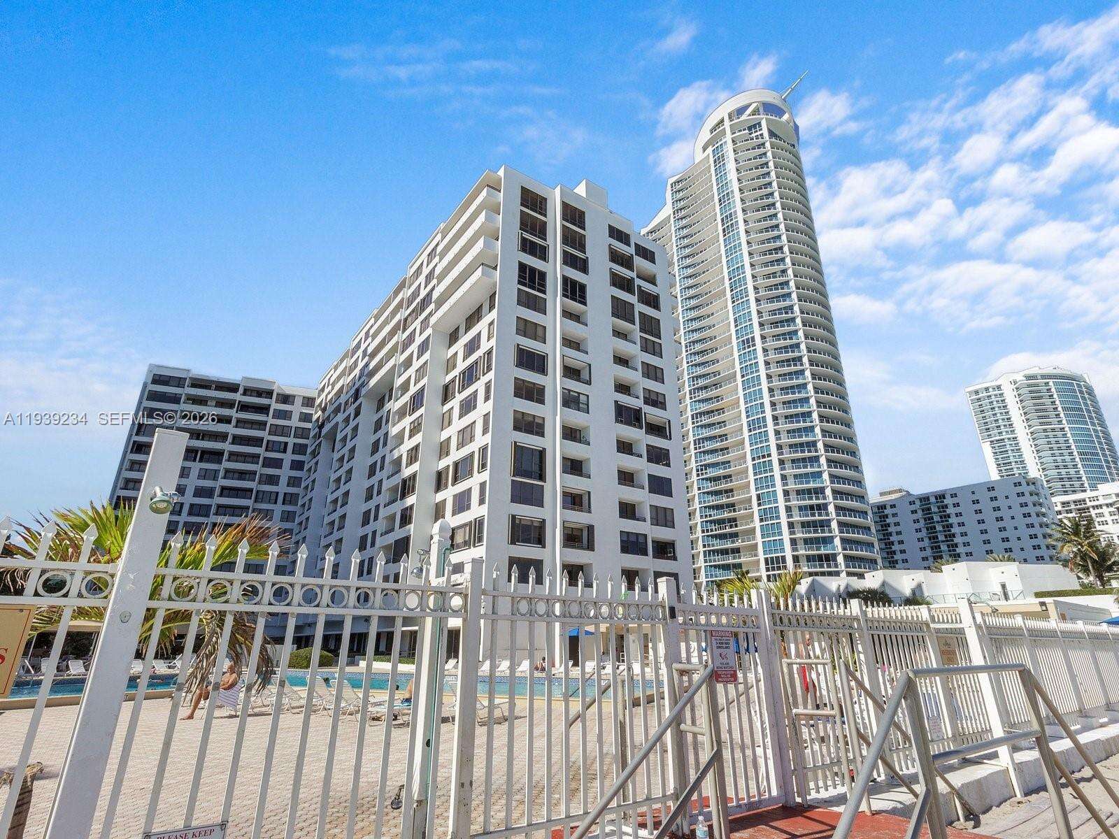 Alexander Towers at 3505 Ocean Dr, Hollywood, FL 33019 - For Rent photo 30