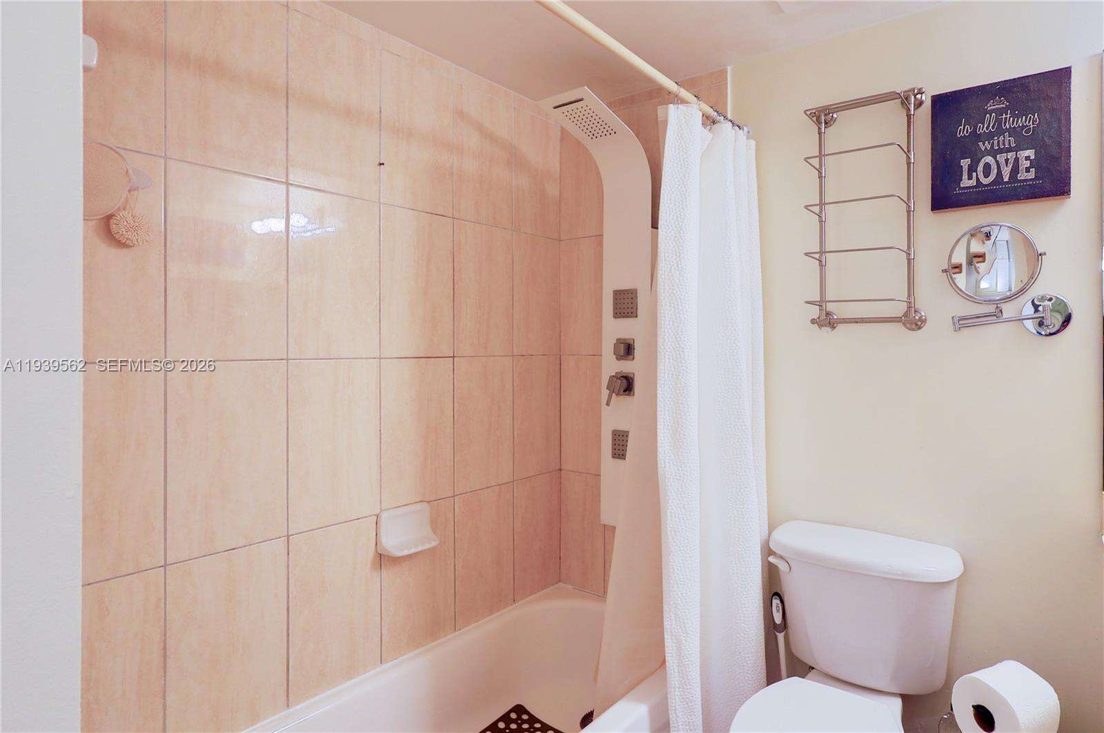 Opera Tower at 1750 Bayshore Dr, Miami, FL 33132 - For Rent photo 31