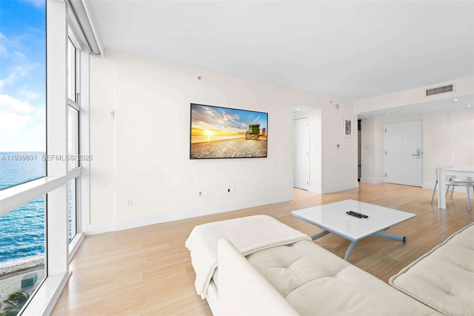 Central Carillon at 6801 Collins Ave, Miami Beach, FL 33141 - For Rent photo 2