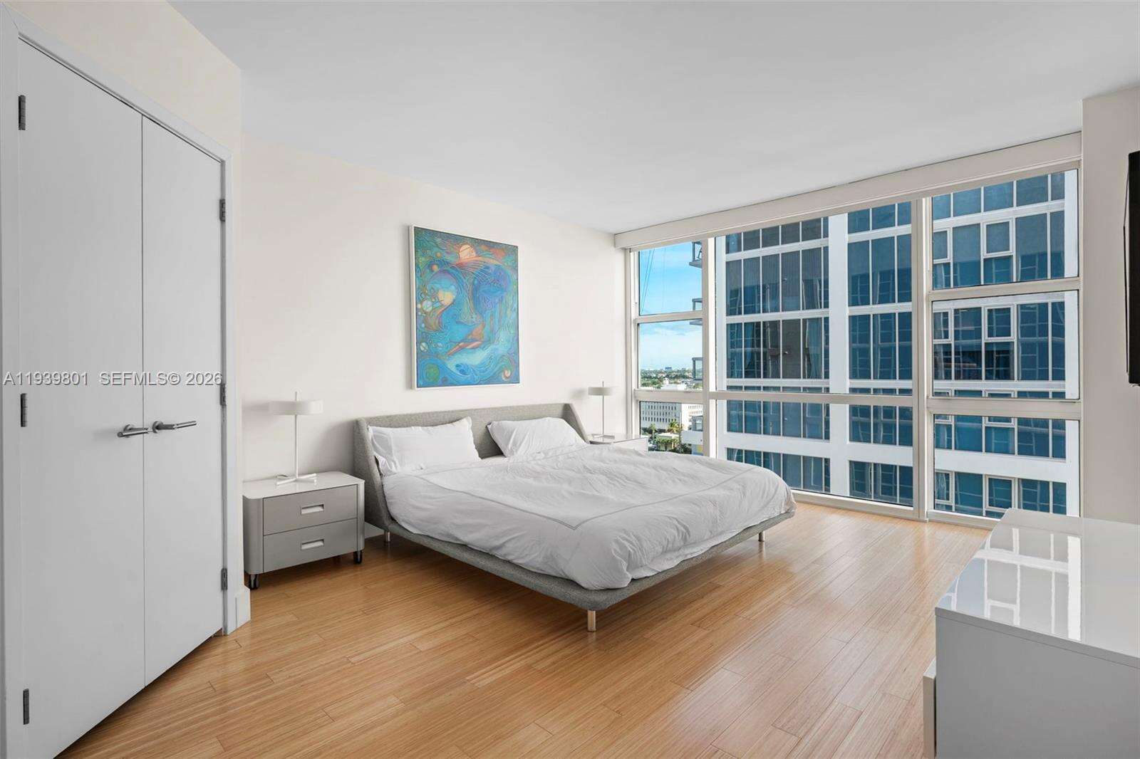 Central Carillon at 6801 Collins Ave, Miami Beach, FL 33141 - For Rent photo 13
