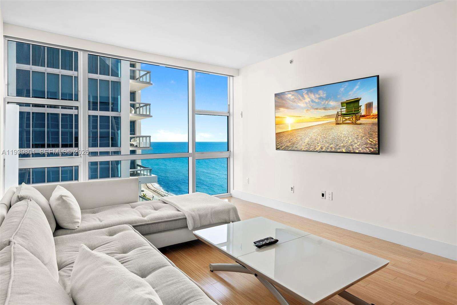 Central Carillon at 6801 Collins Ave, Miami Beach, FL 33141 - For Rent photo 3