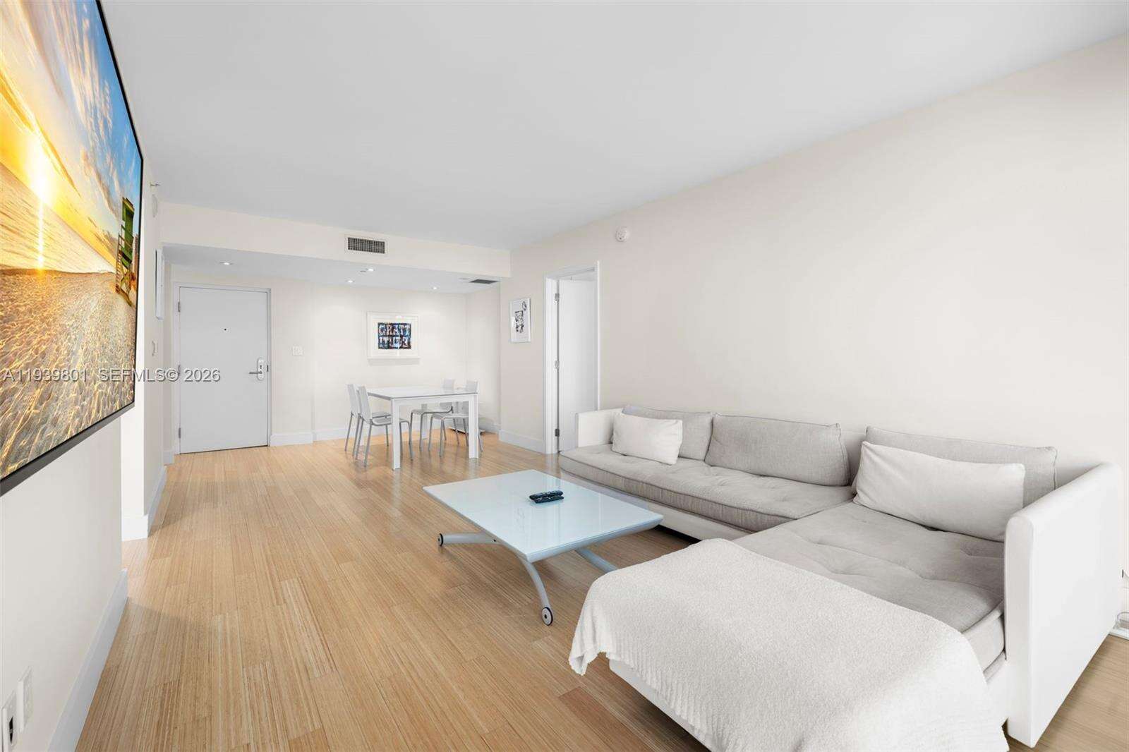 Central Carillon at 6801 Collins Ave, Miami Beach, FL 33141 - For Rent photo 5