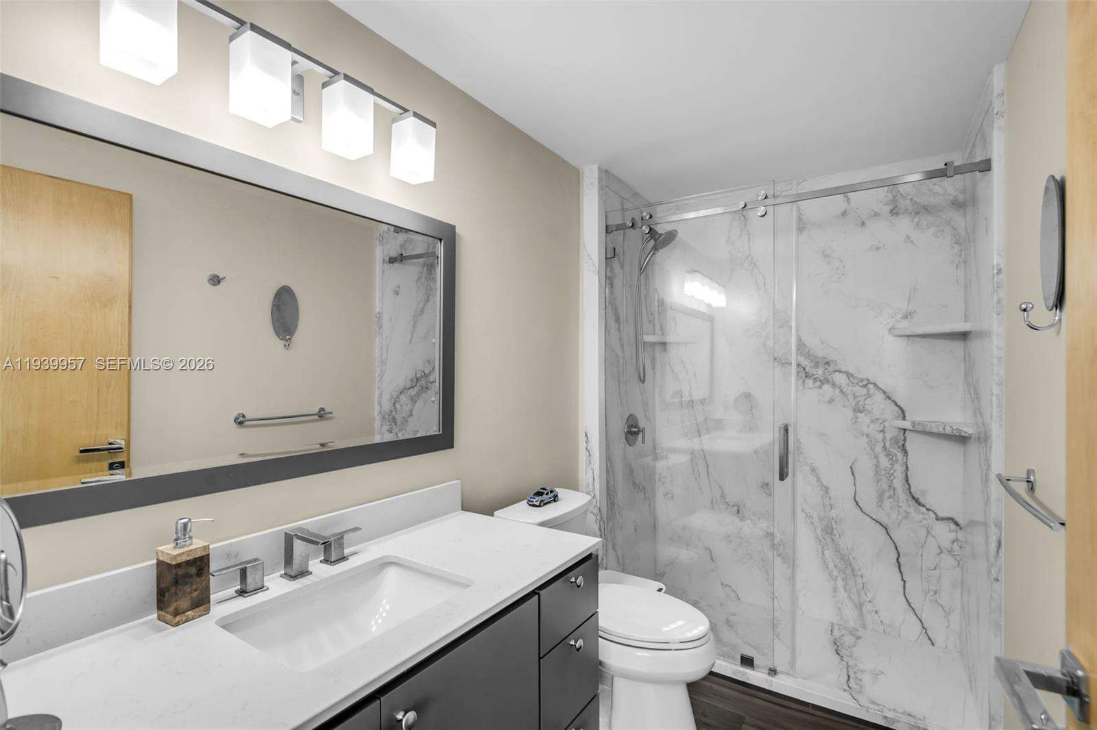 1500 Ocean Dr, Miami Beach, FL 33139 - For Rent photo 24