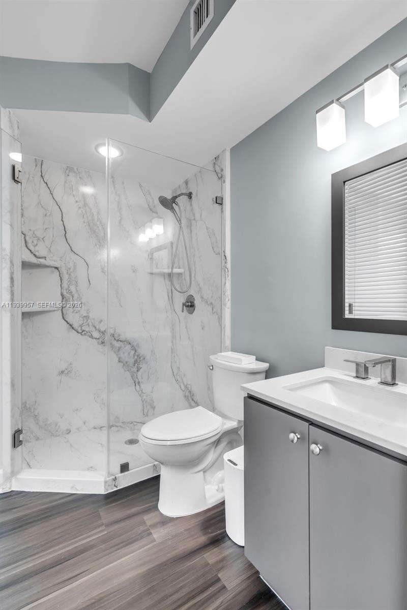 1500 Ocean Dr, Miami Beach, FL 33139 - For Rent photo 28