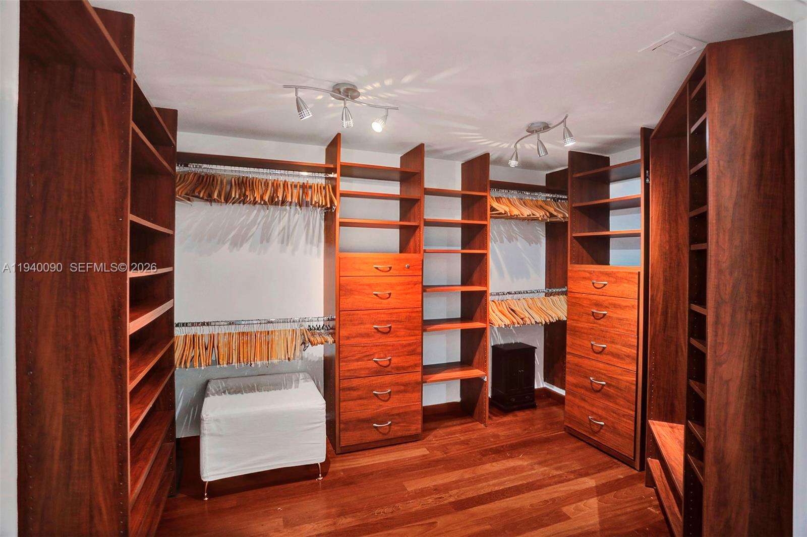 7000 Williams Island at 7000 Island Blvd, Aventura, FL 33160 - For Rent photo 5