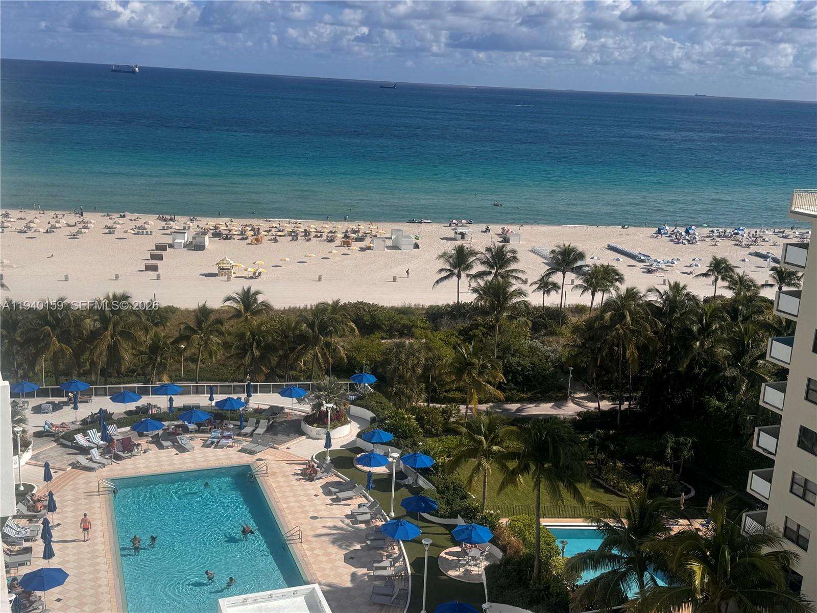 Decoplage at 100 Lincoln Rd, Miami Beach, FL 33139 - For Rent photo 2