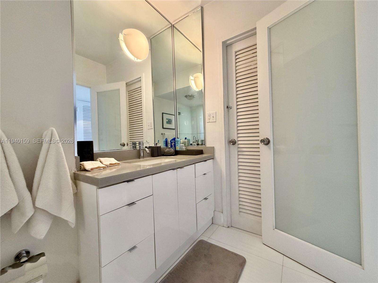 Decoplage at 100 Lincoln Rd, Miami Beach, FL 33139 - For Rent photo 15