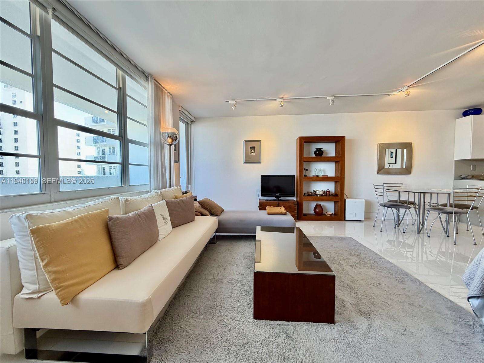 Decoplage at 100 Lincoln Rd, Miami Beach, FL 33139 - For Rent photo 7