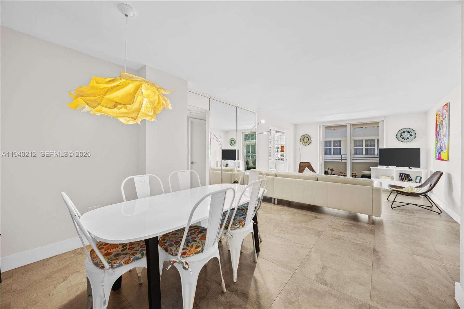 Oceanside Plaza at 5555 Collins Ave, Miami Beach, FL 33140 - For Rent photo 3