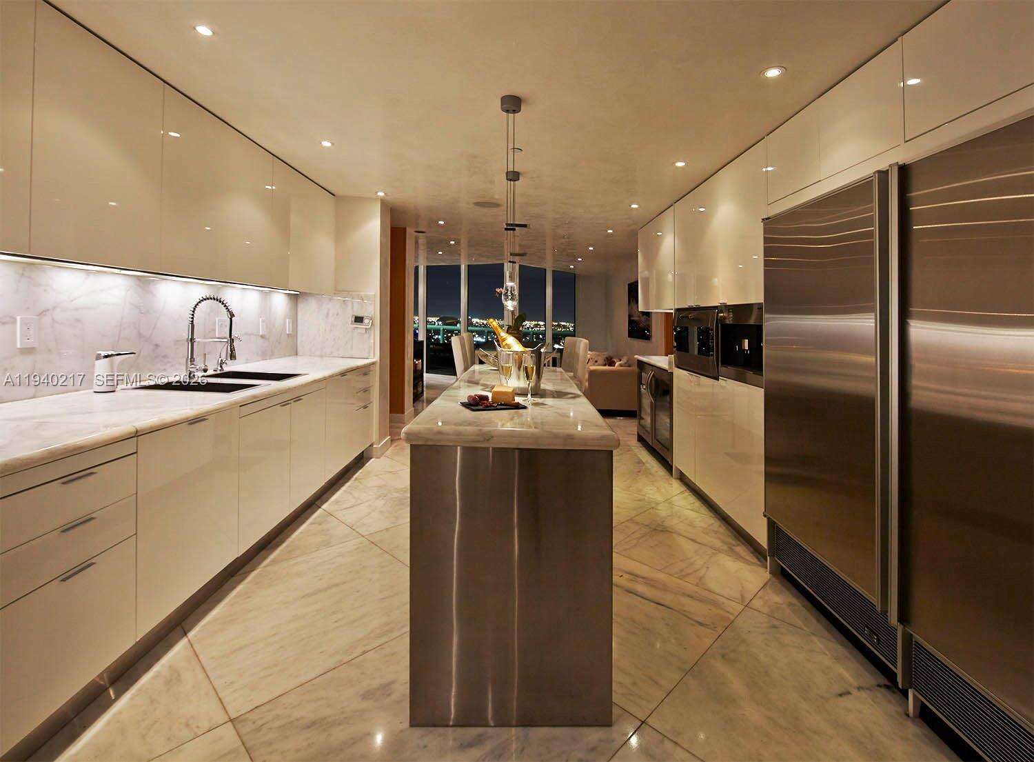 Santa Maria at 1643 Brickell Ave, Miami, FL 33129 - For Rent photo 12