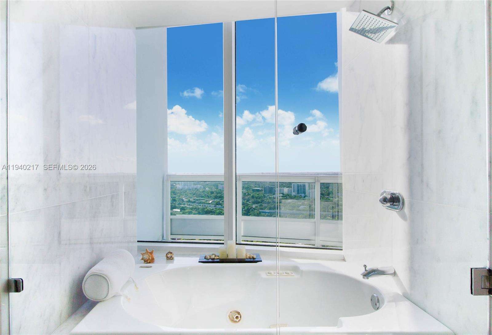Santa Maria at 1643 Brickell Ave, Miami, FL 33129 - For Rent photo 25