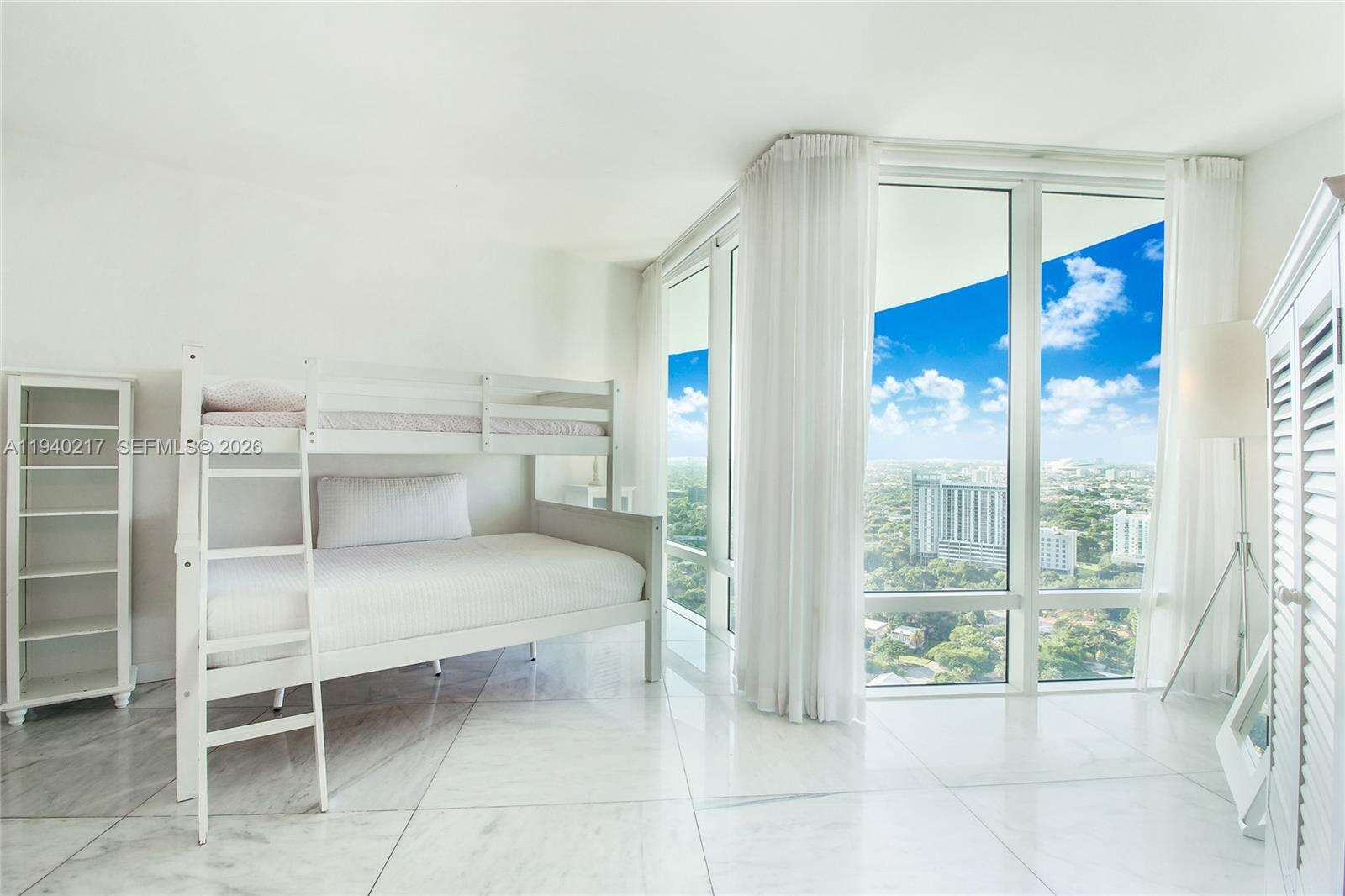 Santa Maria at 1643 Brickell Ave, Miami, FL 33129 - For Rent photo 28