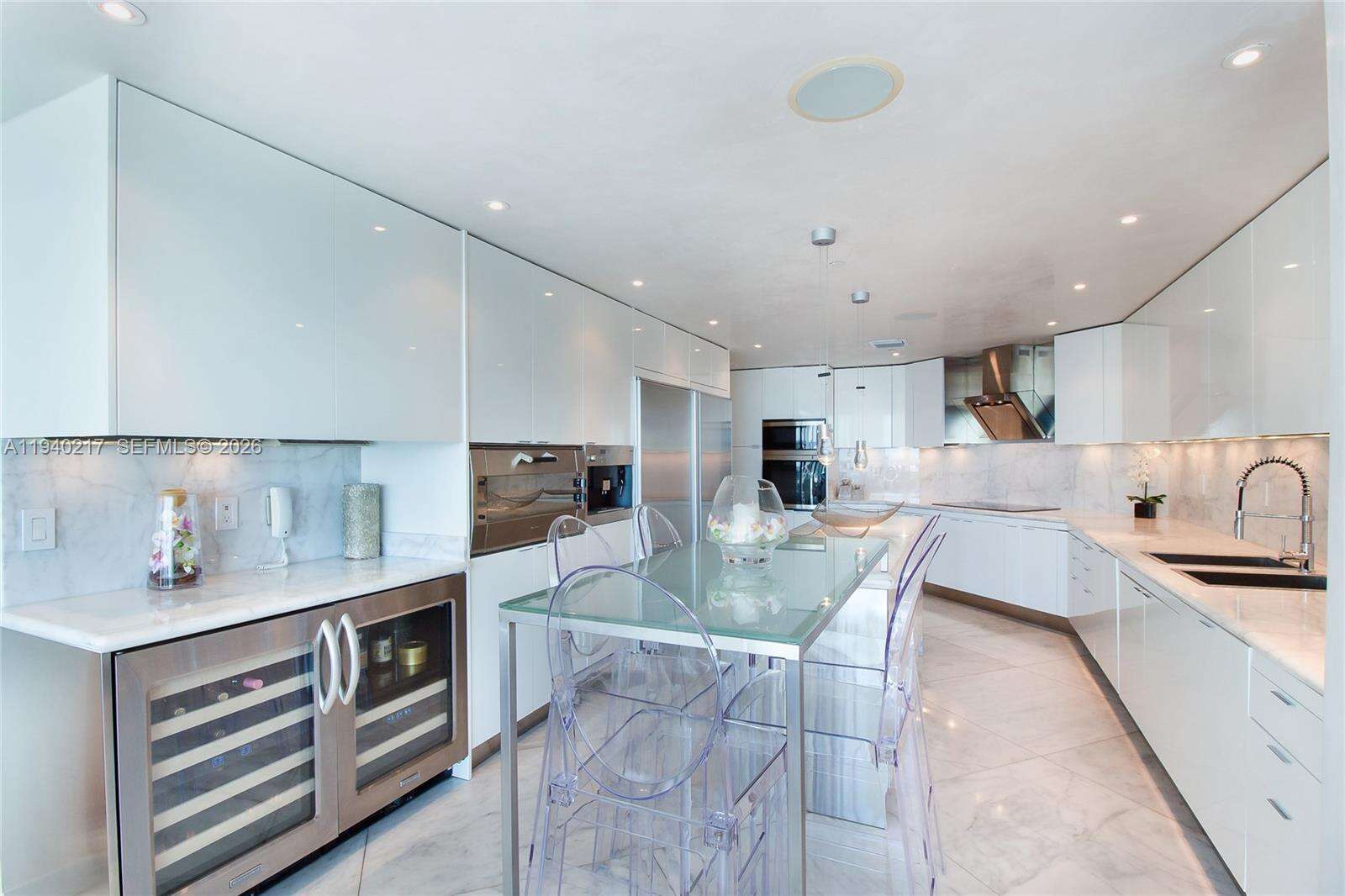 Santa Maria at 1643 Brickell Ave, Miami, FL 33129 - For Rent photo 9