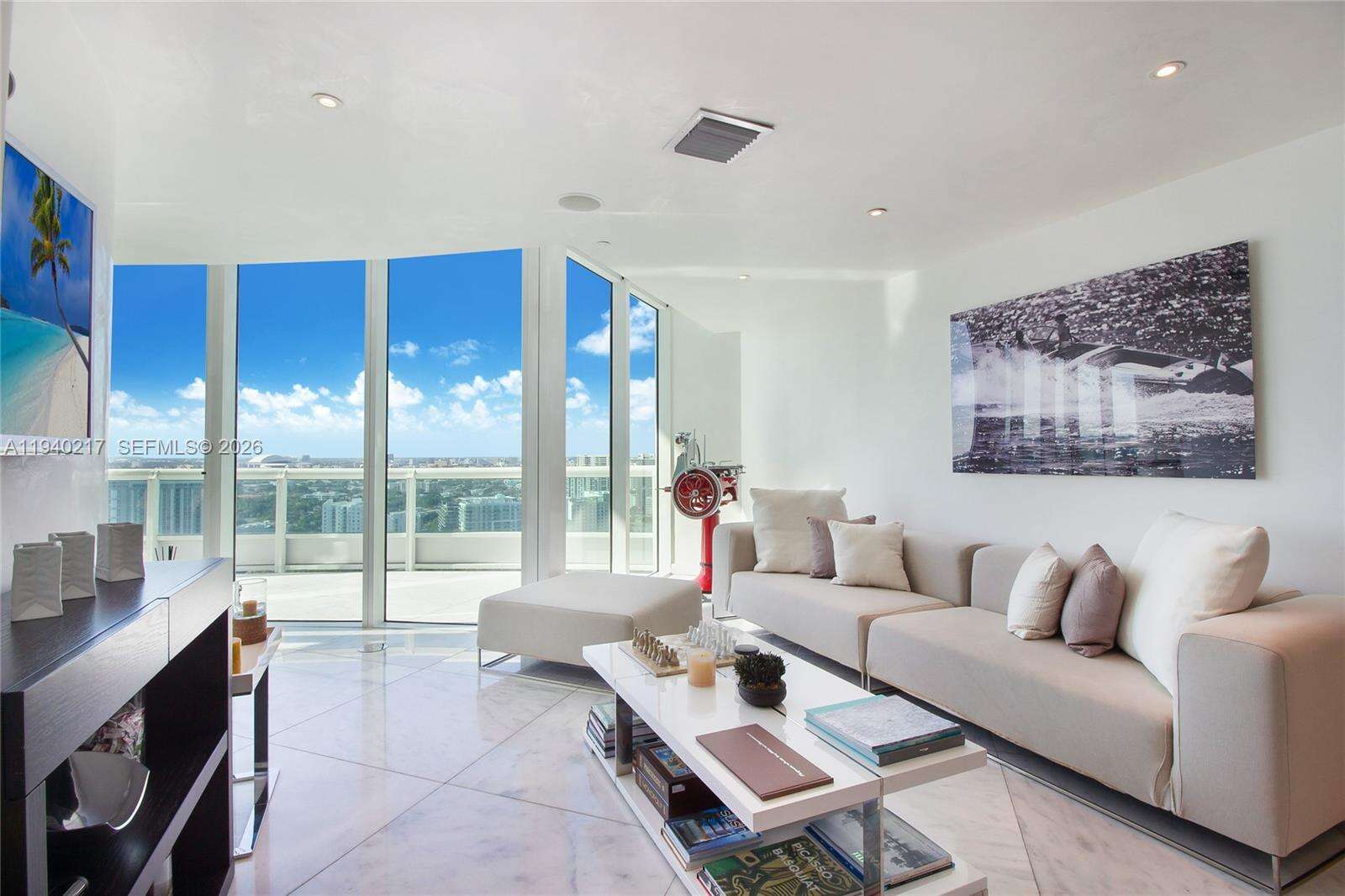 Santa Maria at 1643 Brickell Ave, Miami, FL 33129 - For Rent photo 10