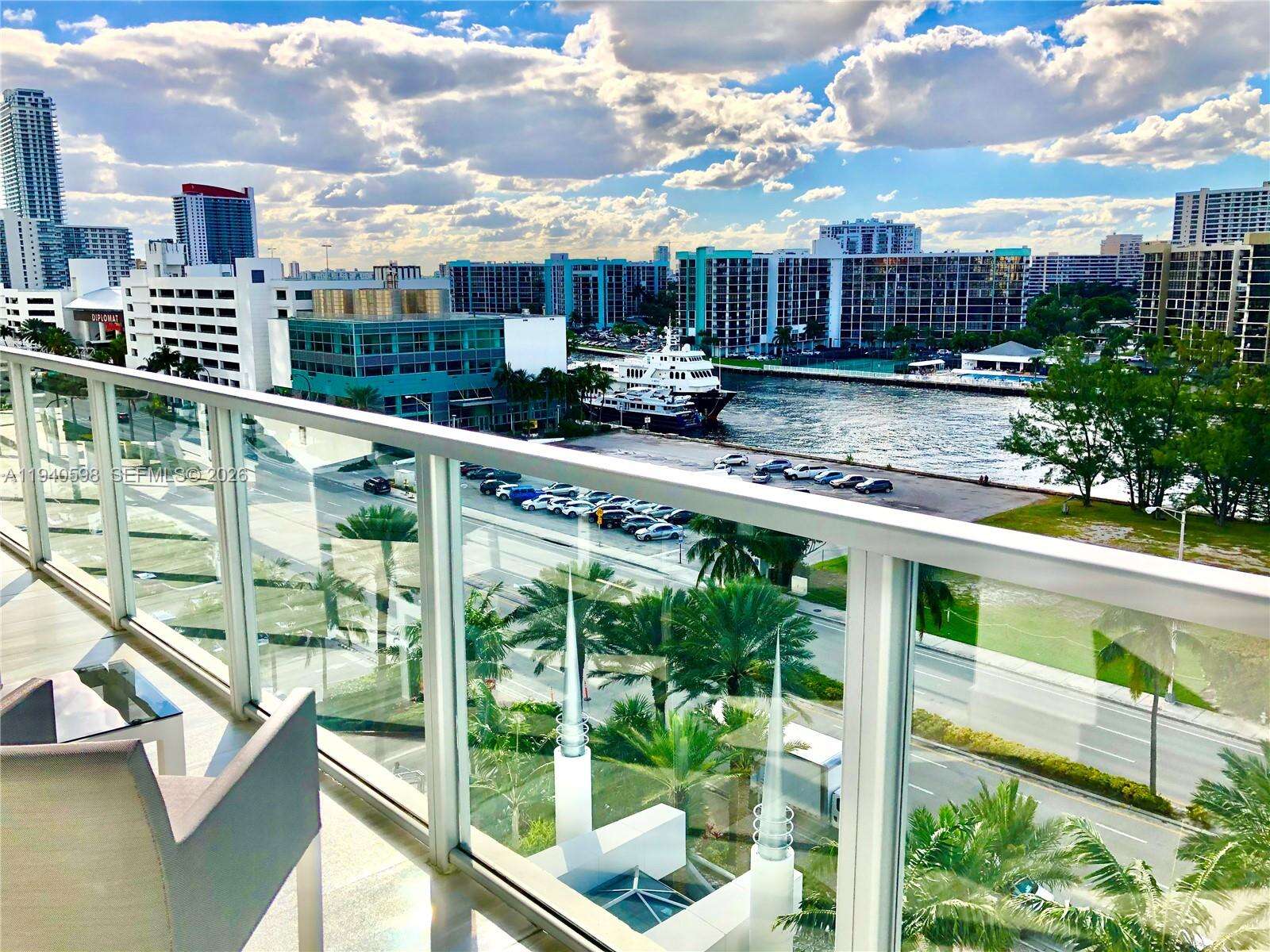 Ocean Palms at 3101 Ocean Dr, Hollywood, FL 33019 - For Rent photo 21