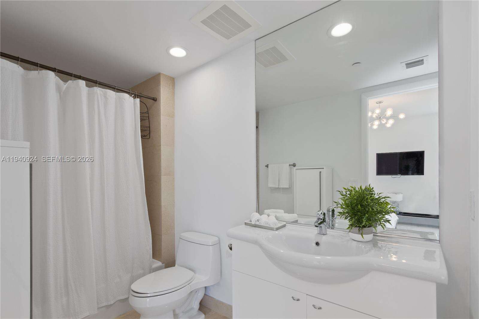 The Beach Club Three at 1800 Ocean Dr, Hallandale Beach, FL 33009 - For Rent photo 20