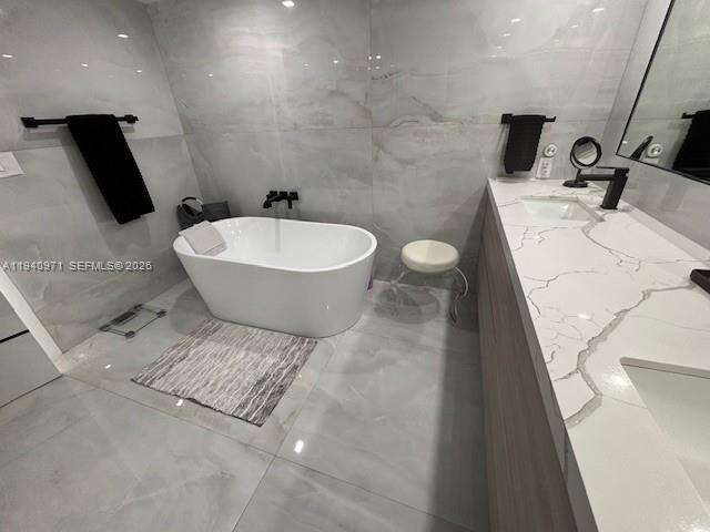 Turnberry Isle at 19707 Turnberry Way, Aventura, FL 33180 - For Rent photo 21