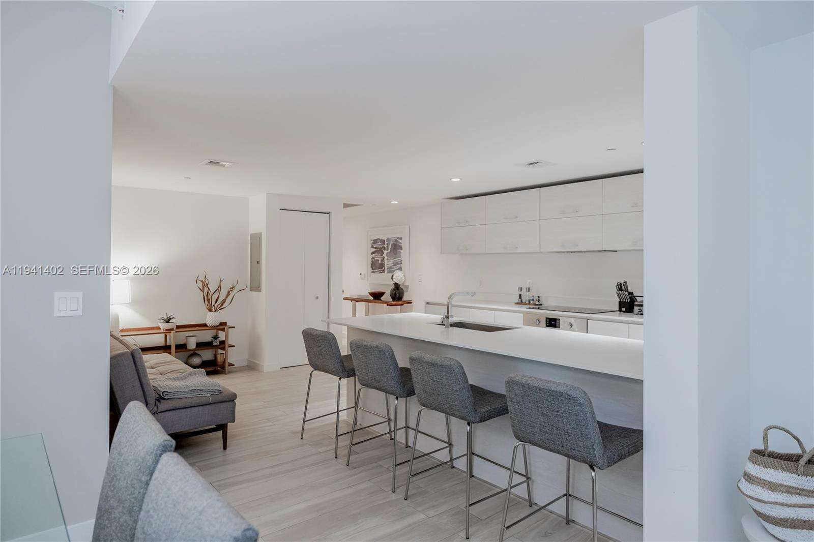 Sls Brickell at 1300 Miami Ave, Miami, FL 33130 - For Rent photo 32