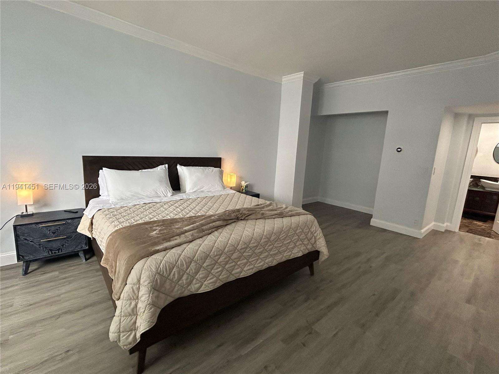 Sian Ocean Residences at 4001 Ocean Dr, Hollywood, FL 33019 - For Rent photo 24