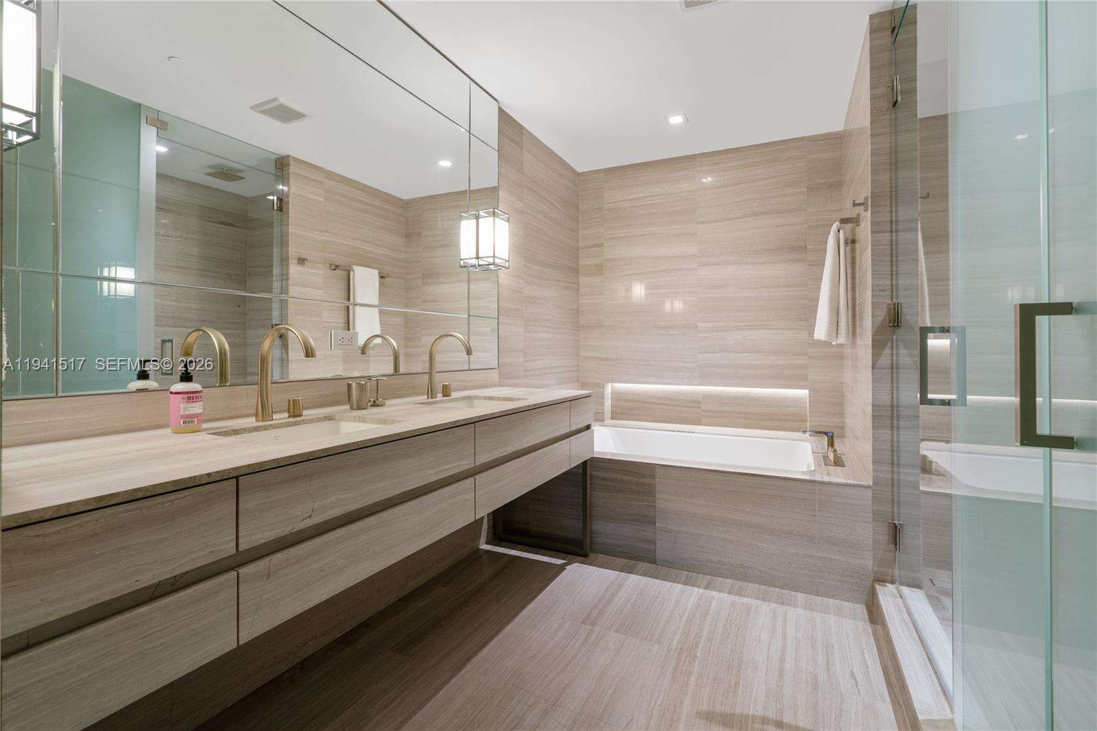 Armani Casa at 18975 Collins Ave, Sunny Isles Beach, FL 33160 - For Rent photo 14