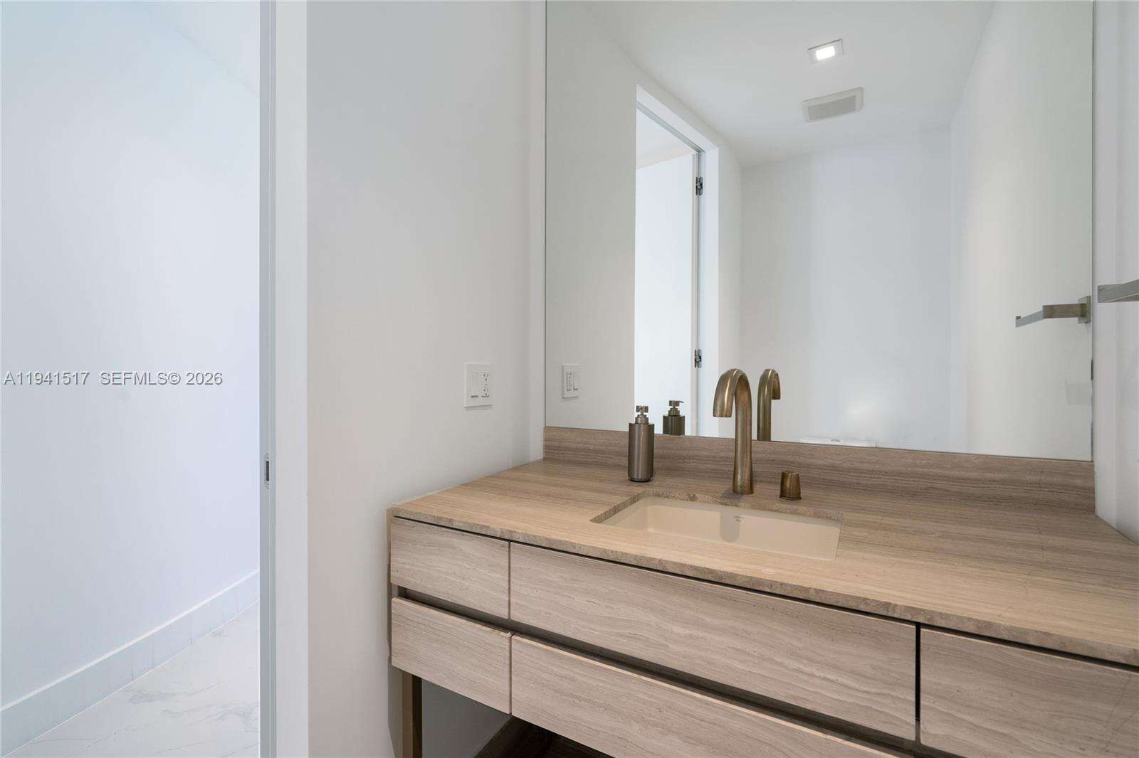 Armani Casa at 18975 Collins Ave, Sunny Isles Beach, FL 33160 - For Rent photo 10