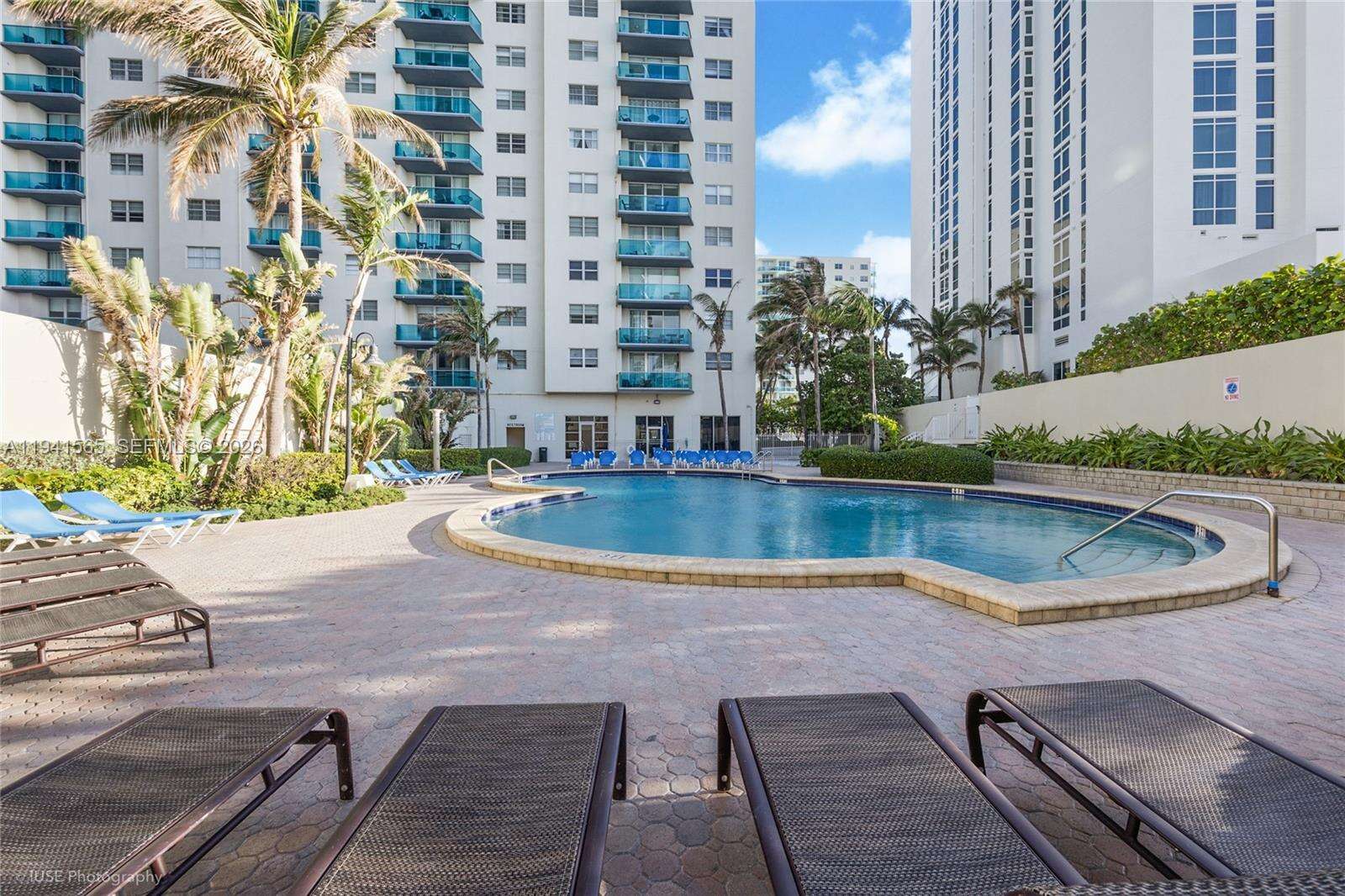 Sian Ocean Residences at 4001 Ocean Dr, Hollywood, FL 33019 - For Rent photo 16