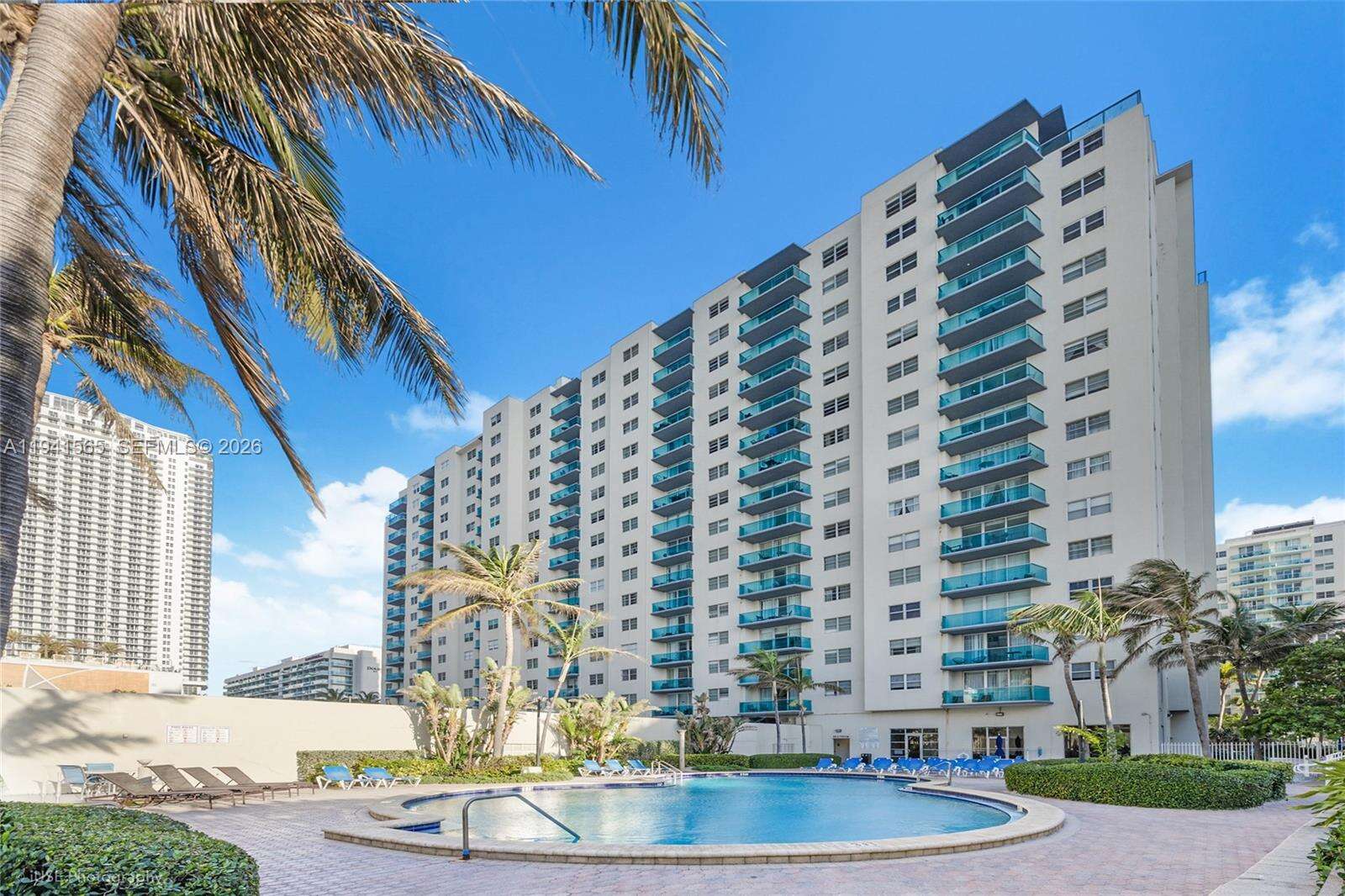 Sian Ocean Residences at 4001 Ocean Dr, Hollywood, FL 33019 - For Rent photo 18