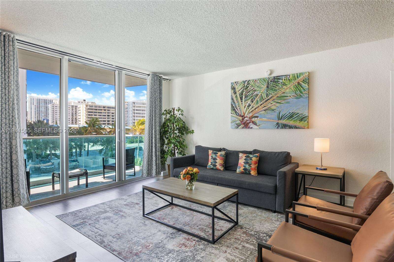 Sian Ocean Residences at 4001 Ocean Dr, Hollywood, FL 33019 - For Rent photo 5