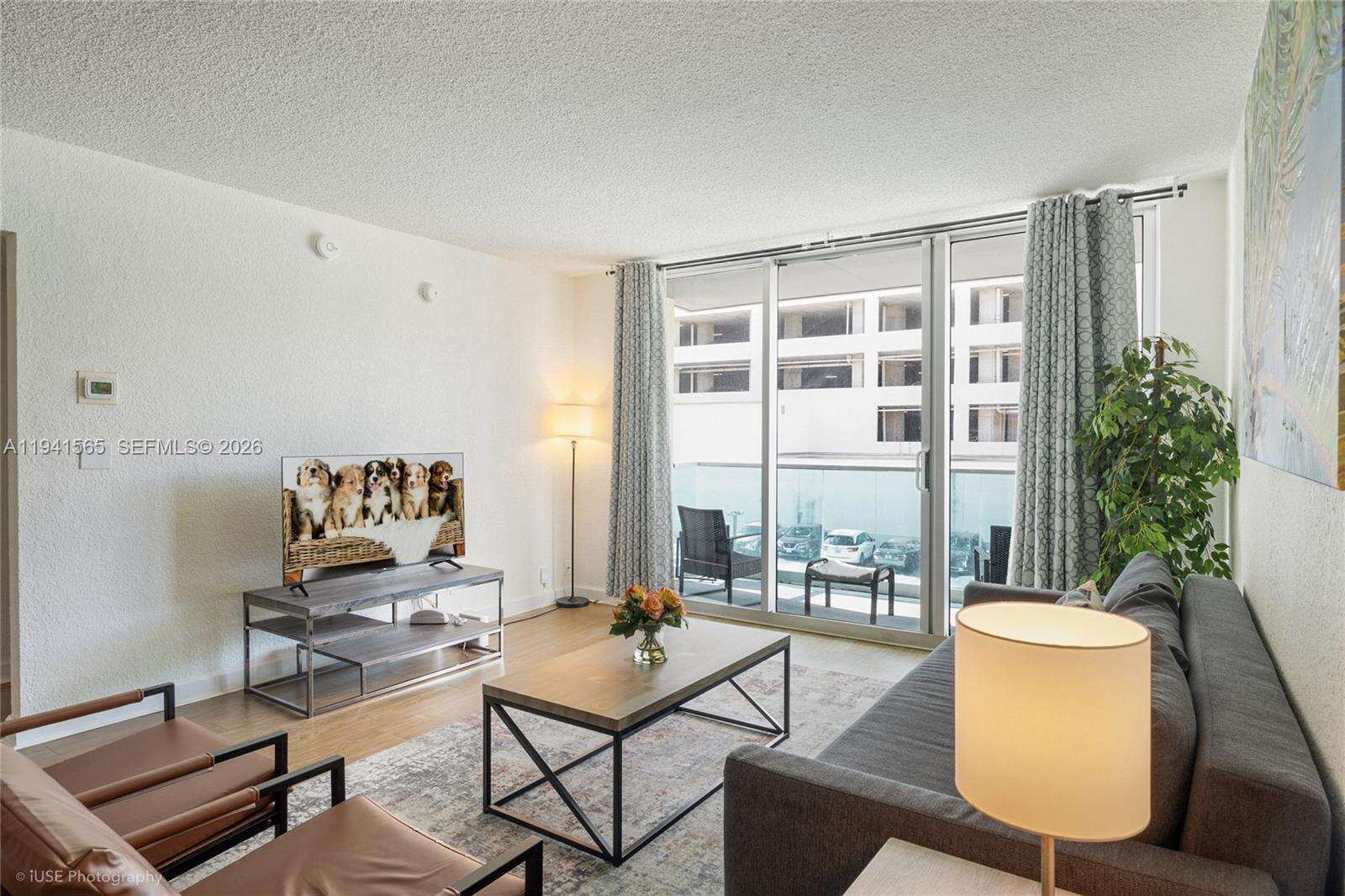 Sian Ocean Residences at 4001 Ocean Dr, Hollywood, FL 33019 - For Rent photo 6
