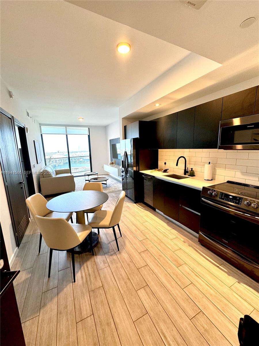 The Elser at 398 5 St, Miami, FL 33132 - For Rent photo 13