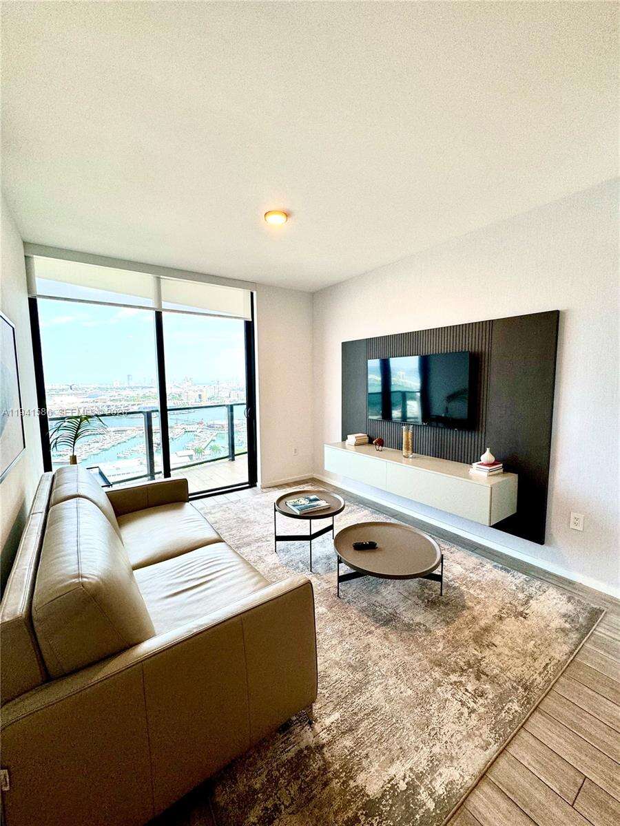 The Elser at 398 5 St, Miami, FL 33132 - For Rent photo 17