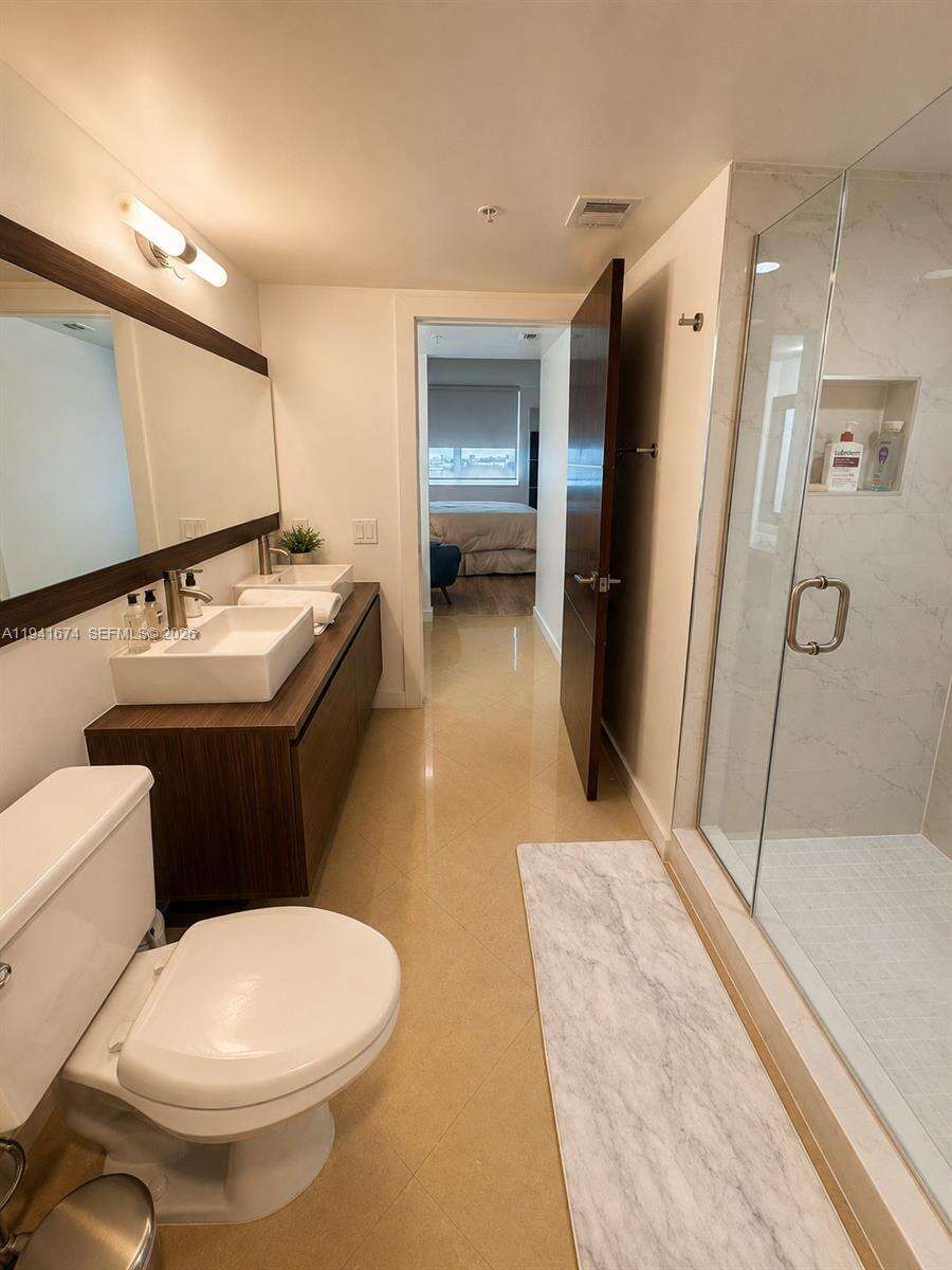 The Floridian at 650 W Ave, Miami Beach, FL 33139 - For Rent photo 15