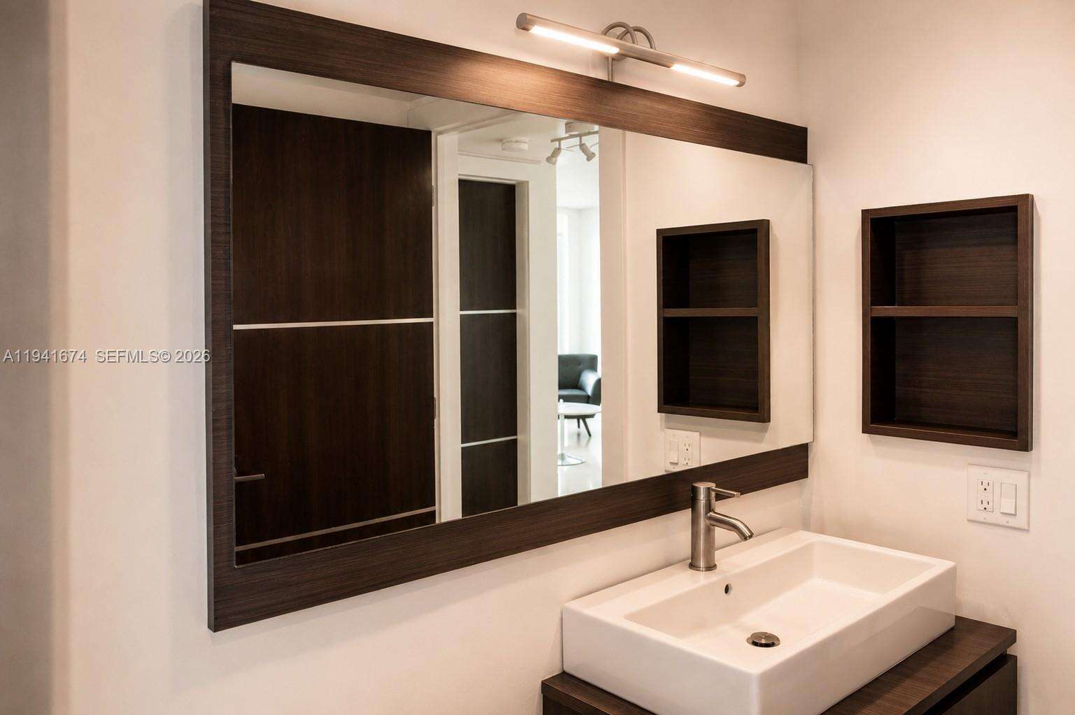 The Floridian at 650 W Ave, Miami Beach, FL 33139 - For Rent photo 18
