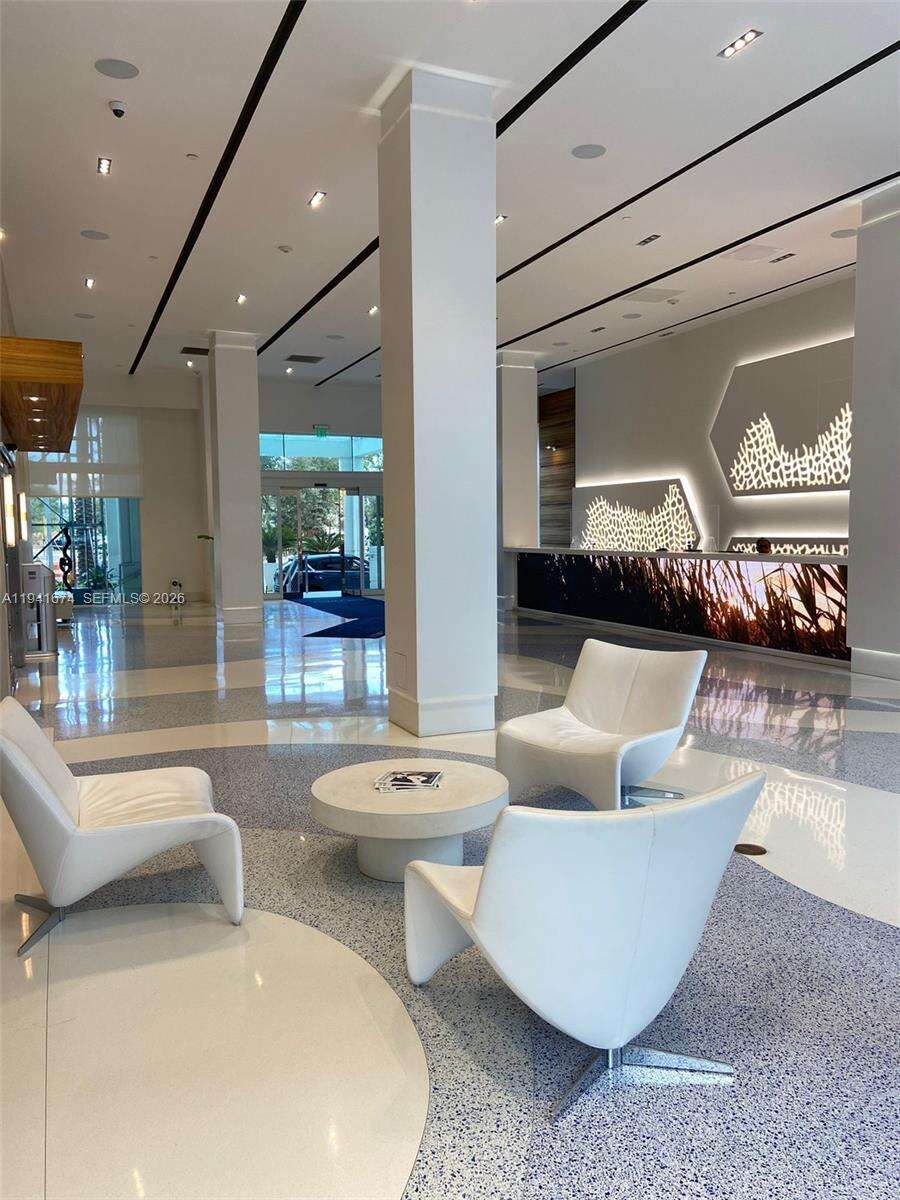 The Floridian at 650 W Ave, Miami Beach, FL 33139 - For Rent photo 5