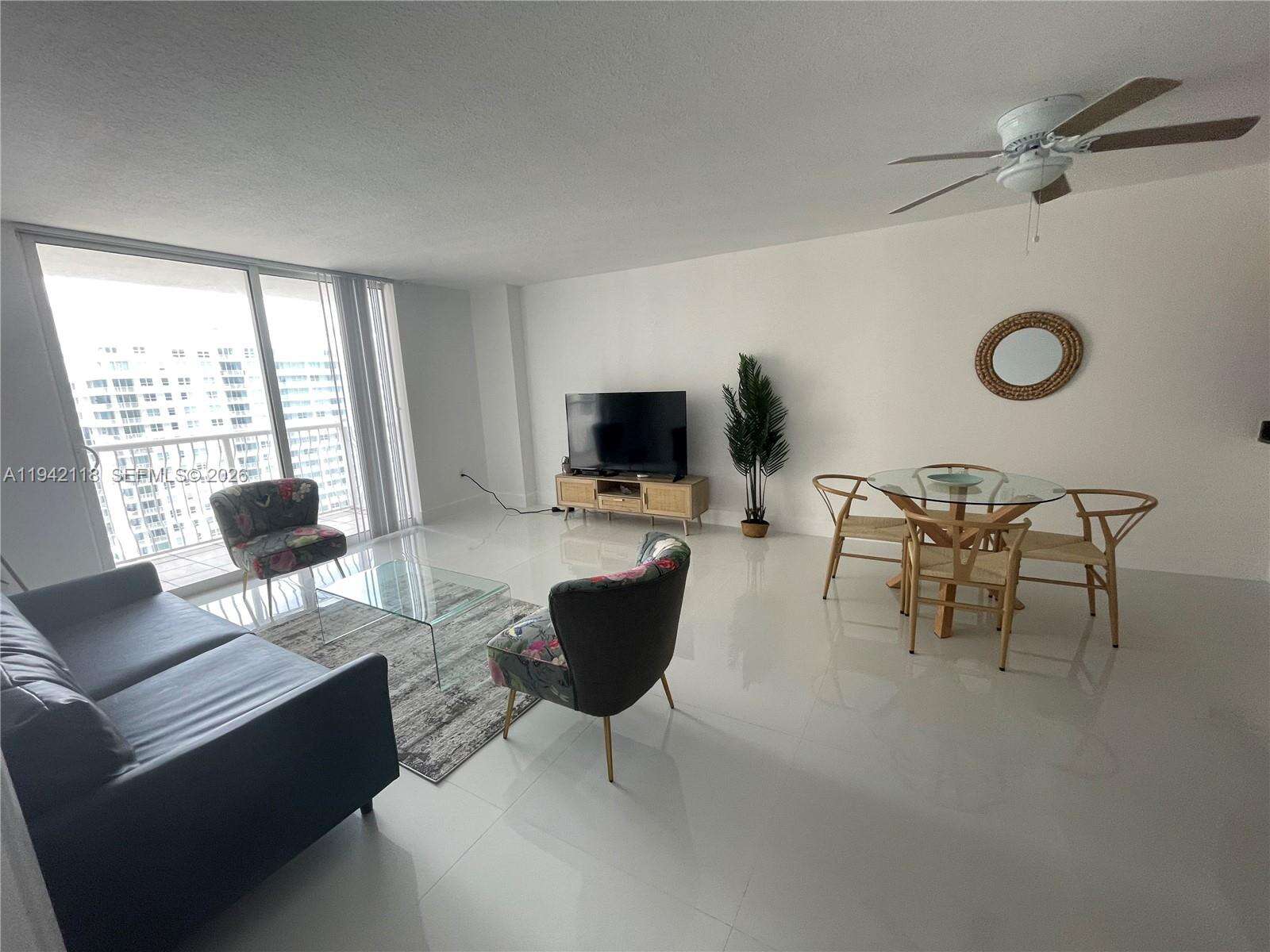 The Club At Brickell Bay at 1200 Brickell Bay Dr, Miami, FL 33131 - For Rent photo 4