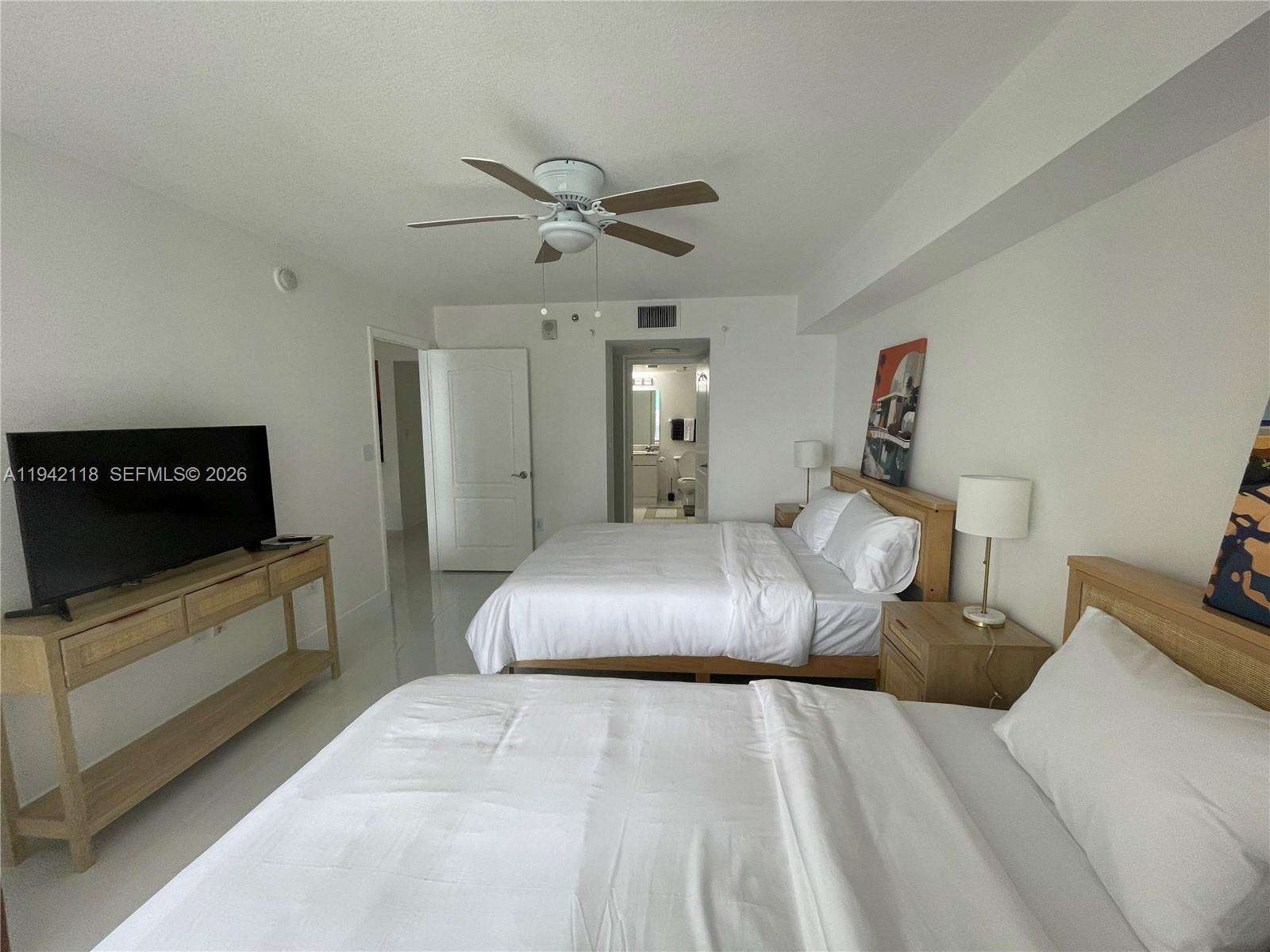 The Club At Brickell Bay at 1200 Brickell Bay Dr, Miami, FL 33131 - For Rent photo 9
