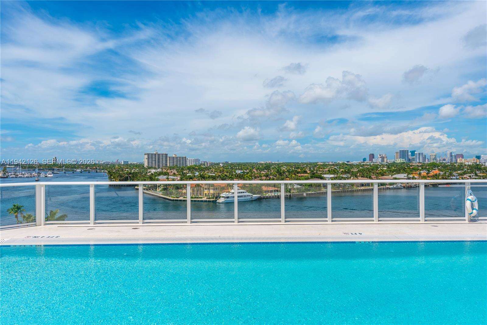 Tiffany House at 401 Birch Rd, Fort Lauderdale, FL 33304 - For Rent photo 28