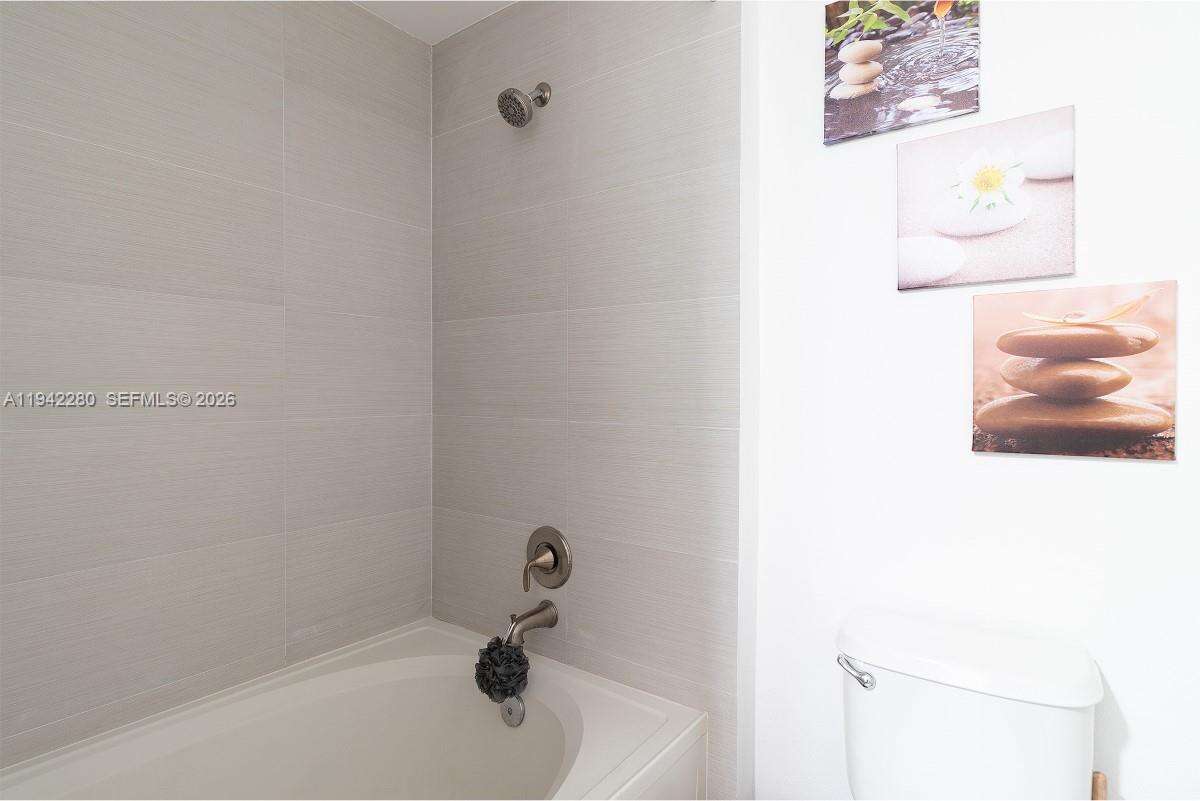 Village By The Bay at 3165 184th St, Aventura, FL 33160 - For Rent photo 29