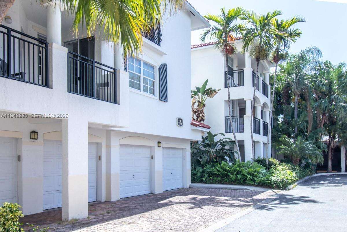 Village By The Bay at 3165 184th St, Aventura, FL 33160 - For Rent photo 46