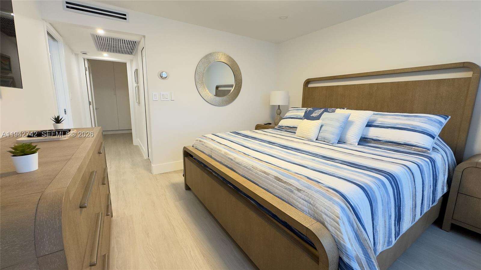 Seacoast 5151 at 5161 Collins Ave, Miami Beach, FL 33140 - For Rent photo 20