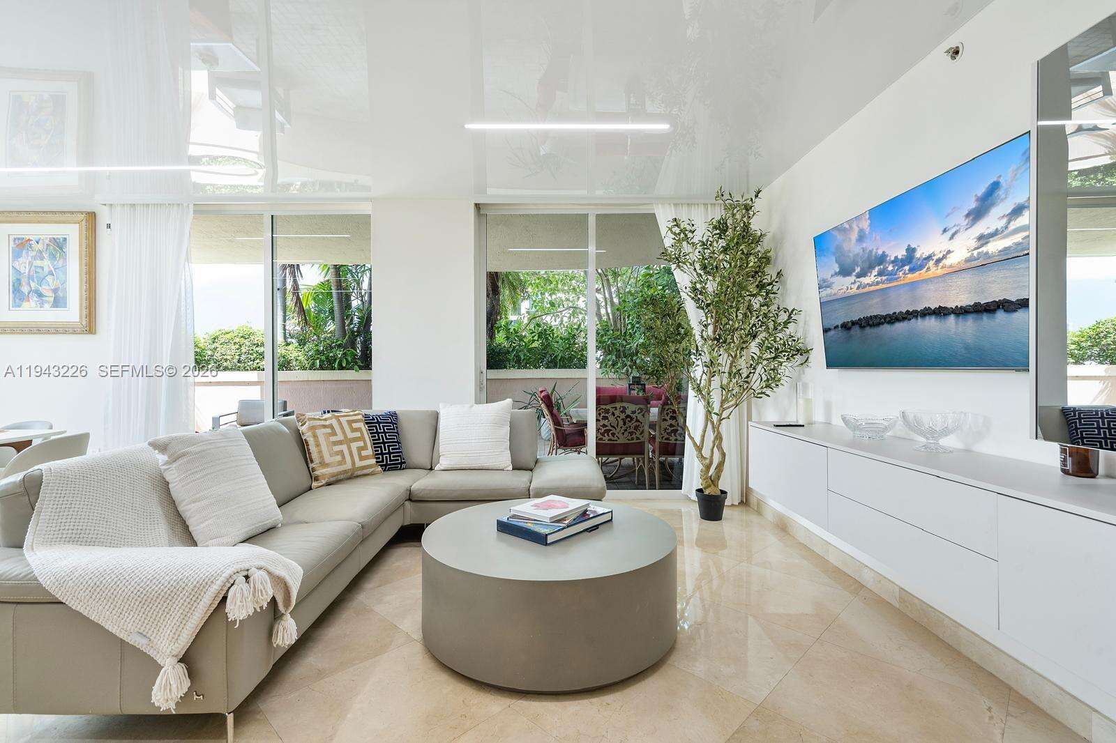 King David at 17555 Atlantic Blvd, Sunny Isles Beach, FL 33160 - For Rent photo 1