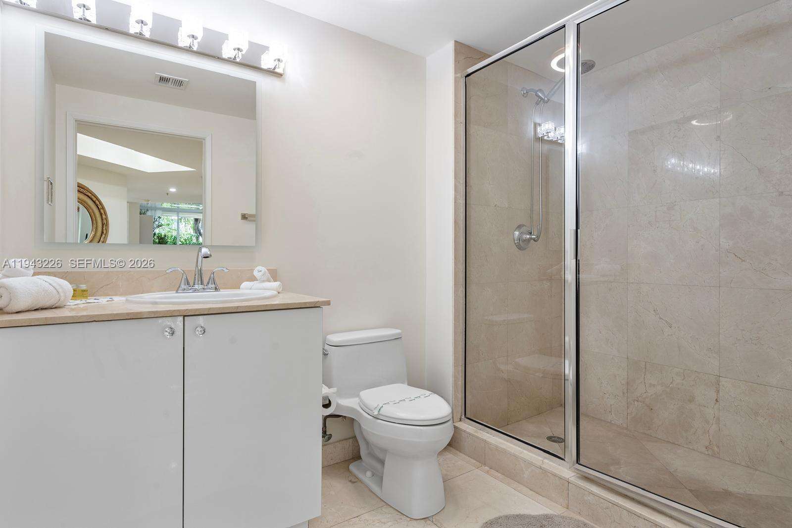 King David at 17555 Atlantic Blvd, Sunny Isles Beach, FL 33160 - For Rent photo 52