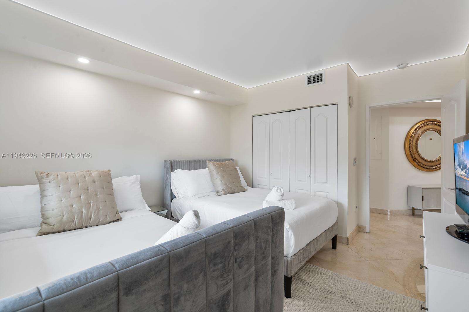 King David at 17555 Atlantic Blvd, Sunny Isles Beach, FL 33160 - For Rent photo 72